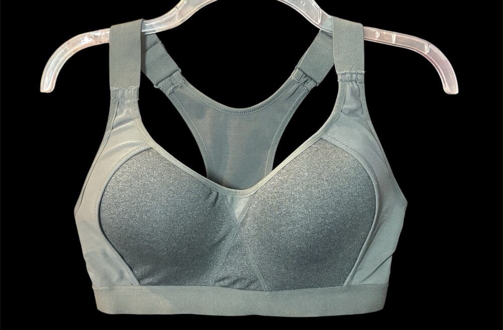 LAYERS Gray Qwick Dry Sports Bra T-Back Pullover Backclose Keyhole Size XL